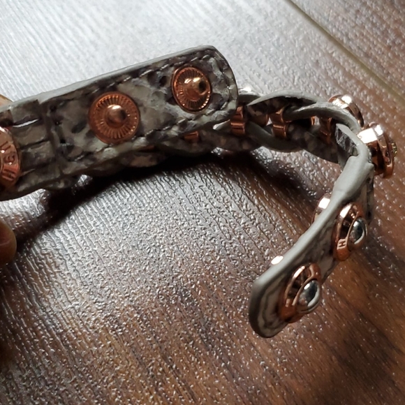 Leather bracelet - Picture 3 of 3